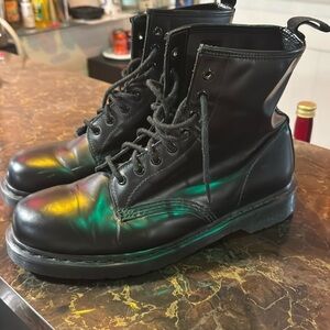 Doc Martin’s 

Worn two or three times All black stitching